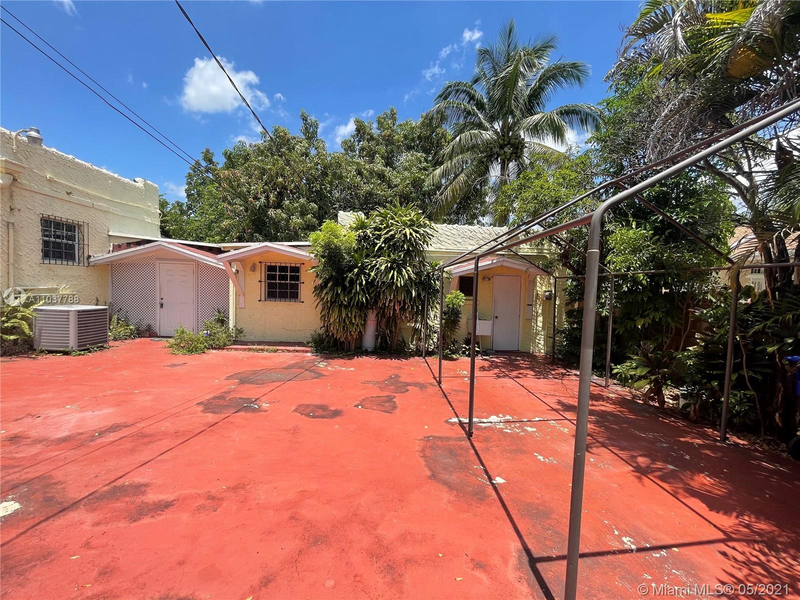 253 Southwest 19th Road Miami, FL 33129 - Photo 13 of 19