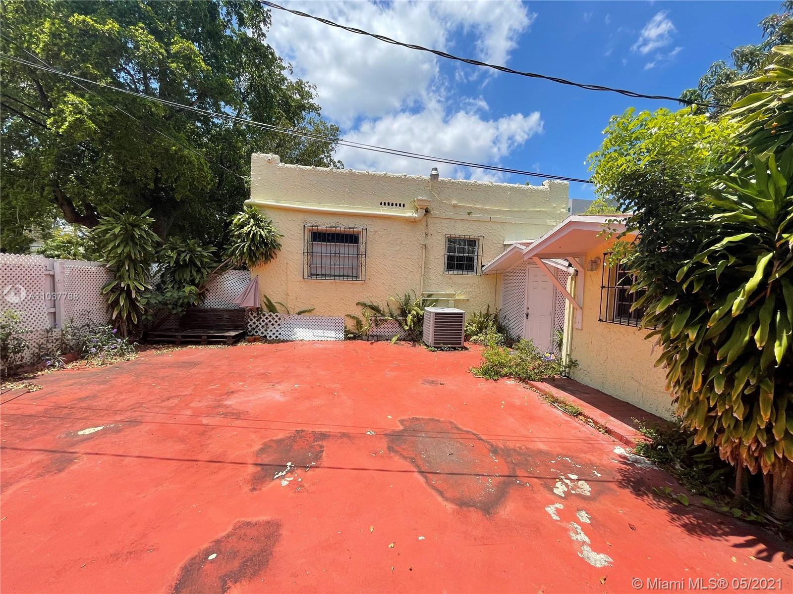253 Southwest 19th Road Miami, FL 33129 - Photo 14 of 19