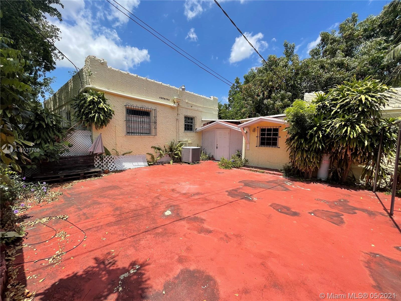 253 Southwest 19th Road Miami, FL 33129 - Photo 15 of 19