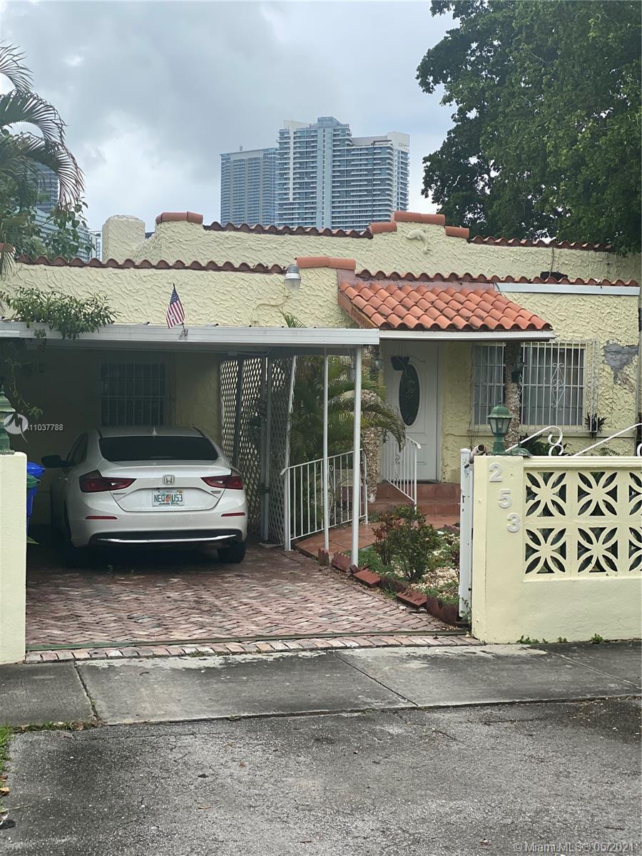 253 Southwest 19th Road Miami, FL 33129 - Photo 17 of 19