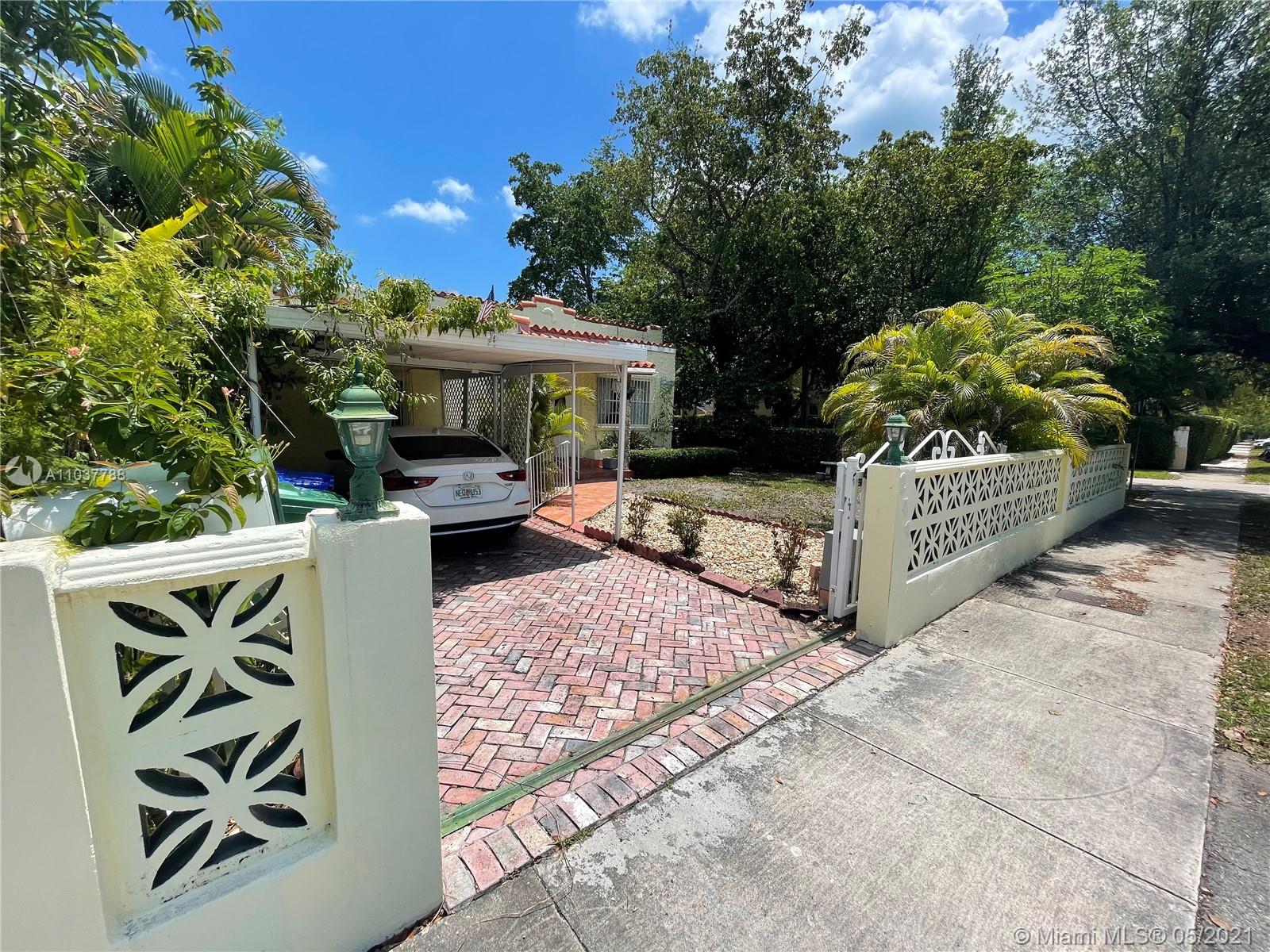 253 Southwest 19th Road Miami, FL 33129 - Photo 3 of 19
