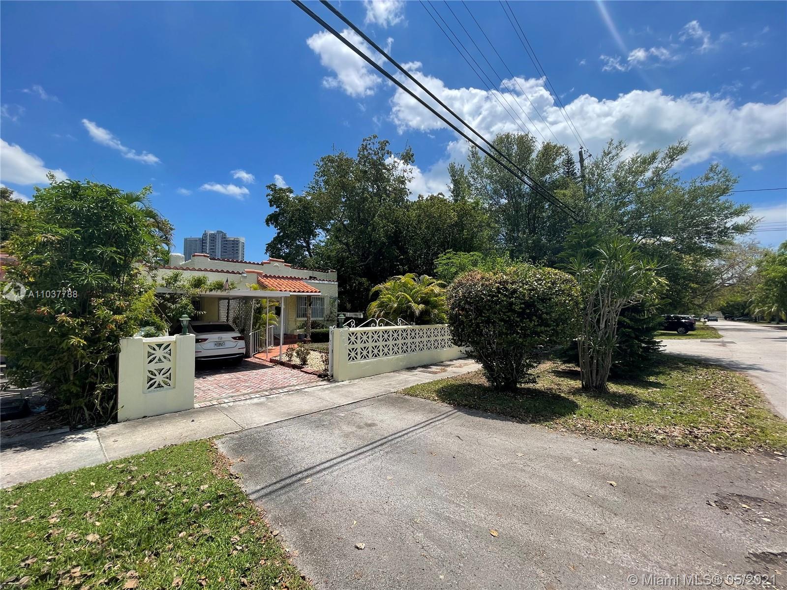 253 Southwest 19th Road Miami, FL 33129 - Photo 4 of 19