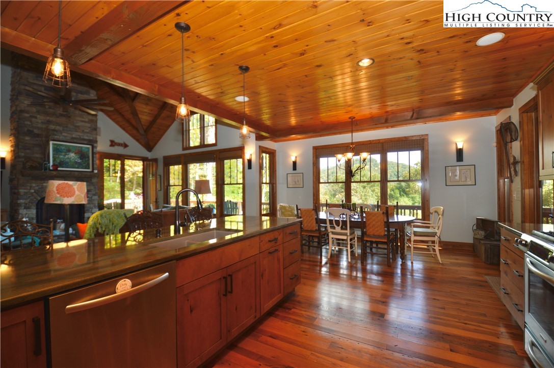 120 Ontario Ridge Boone, NC 28607 - Photo 21 of 49 Gallery Image 21