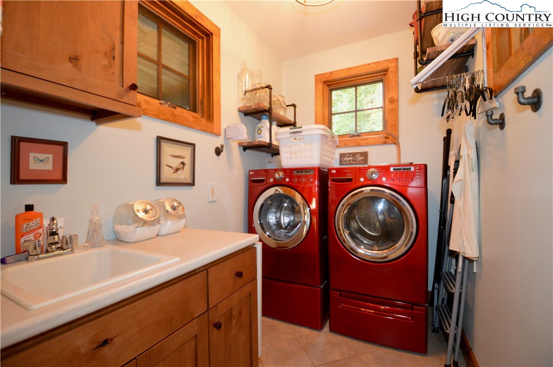 120 Ontario Ridge Boone, NC 28607 - Photo 34 of 49 Gallery Image 34