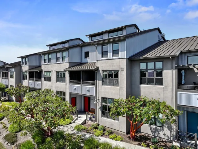 $1,085,000 | 2853 Regatta Drive, Oakland, CA 94601