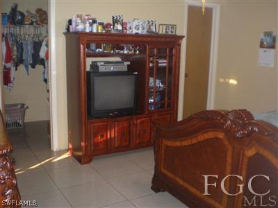 18246 Oriole Road Fort Myers, FL 33967 - Photo 5 of 10 Gallery Image 5