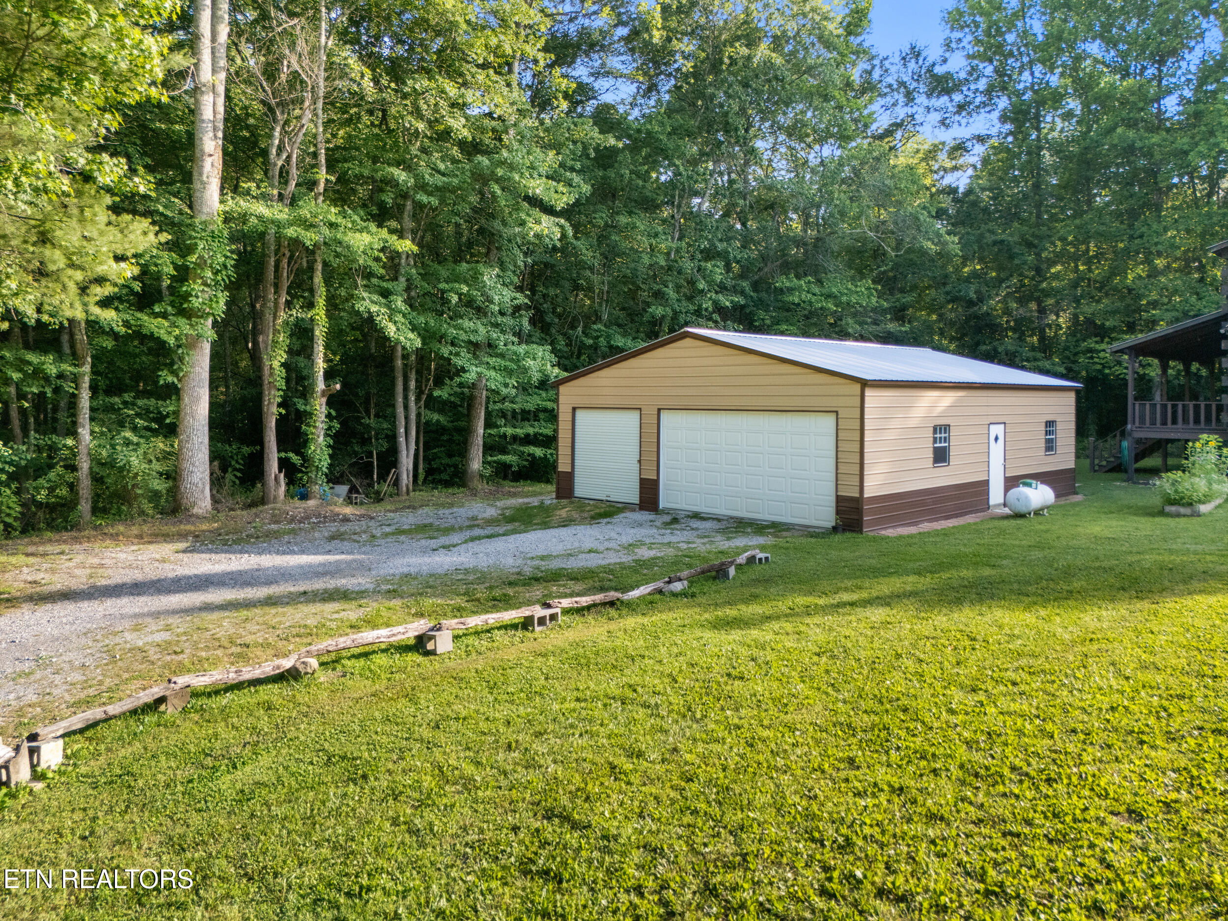 610 Towee Falls Road Tellico Plains, TN 37385 - Photo 46 of 60 610 towee falls rd-59