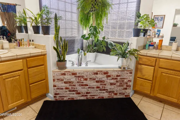 $474,900 | 1037 Pepper Lane, Fernley, NV 89408
