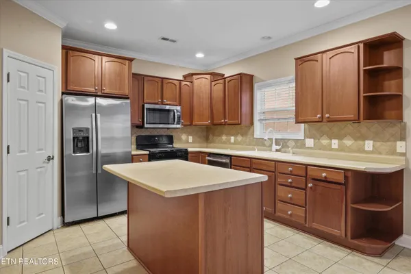 $415,000 | 7712 Charmwood Way, Knoxville, TN 37938