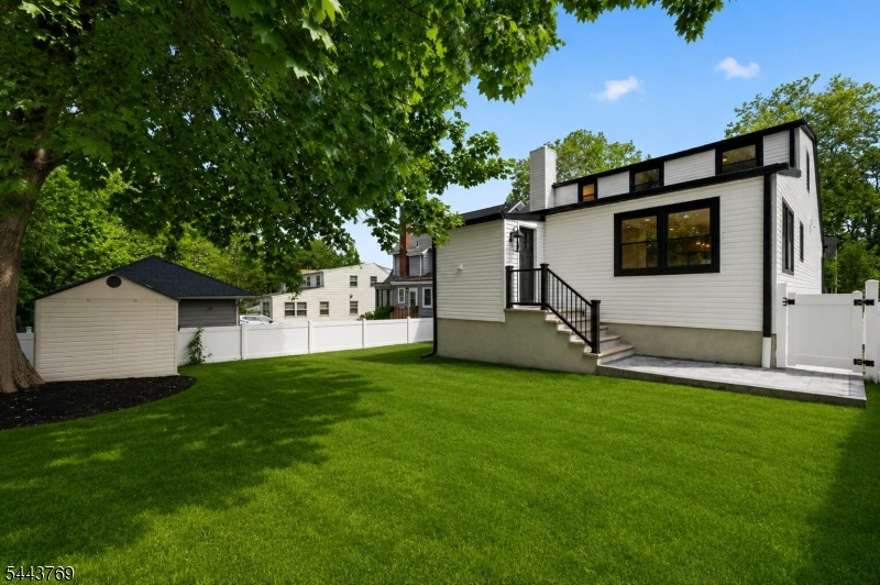 15 Elberta Road Maplewood, NJ 07040 - Photo 45 of 48