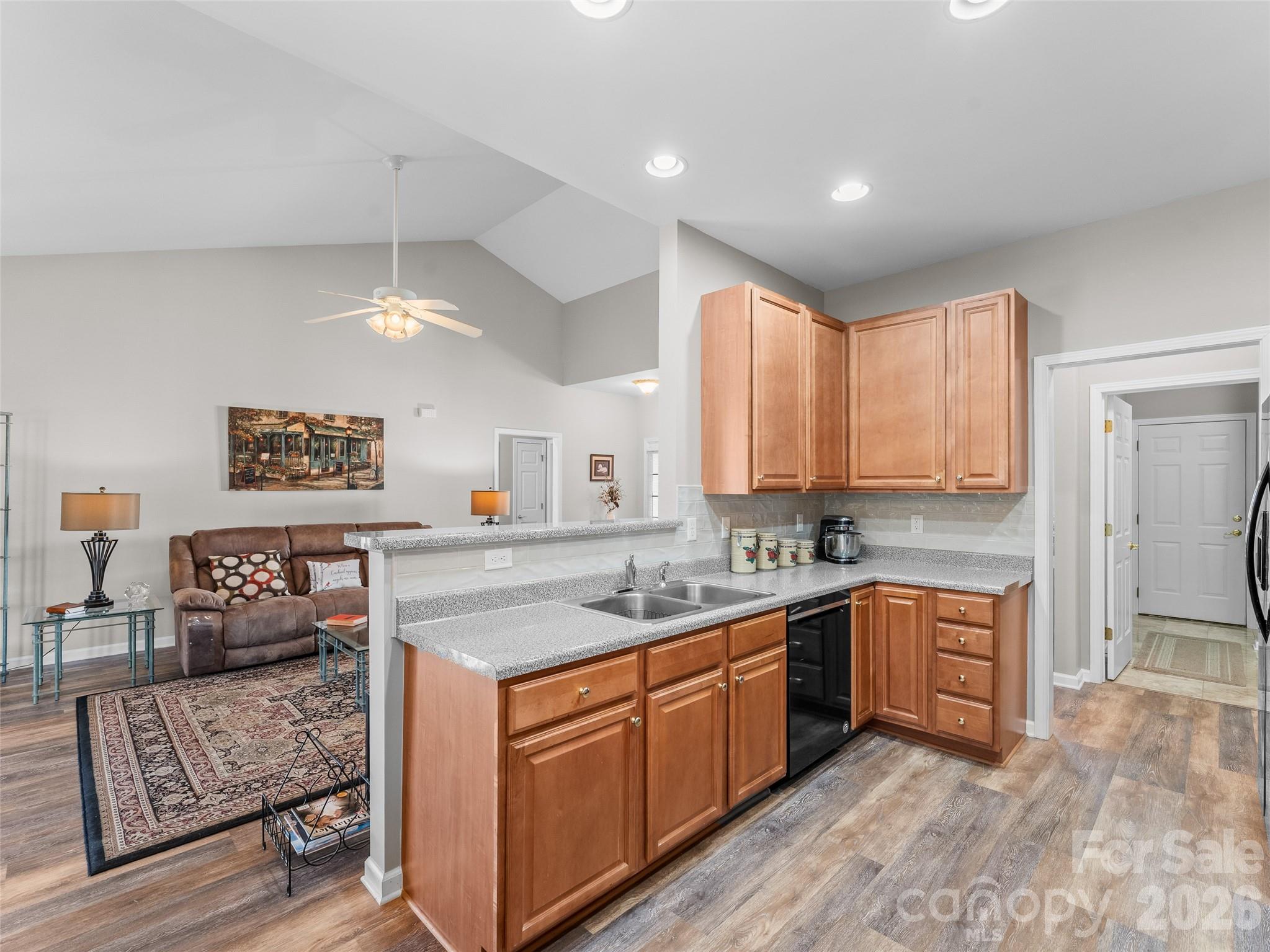 143 Haw River Road Fletcher, NC 28732 - Photo 7 of 35