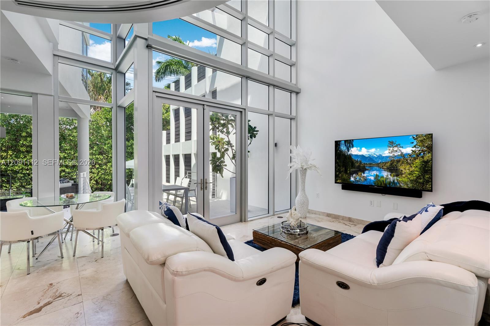 548 Fernwood Road, Unit 548 Key Biscayne, FL 33149 - Photo 5 of 50 Gallery Image 5