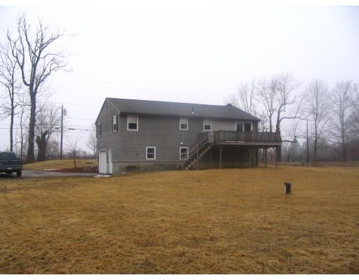 148 Federal Hill Road Oxford, MA 01540 - Photo 4 of 8 Gallery Image 4