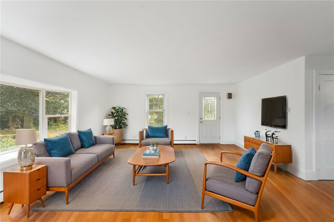 143 Jenckes Hill Road Lincoln, RI 02865 - Photo 16 of 48 Gallery Image 16