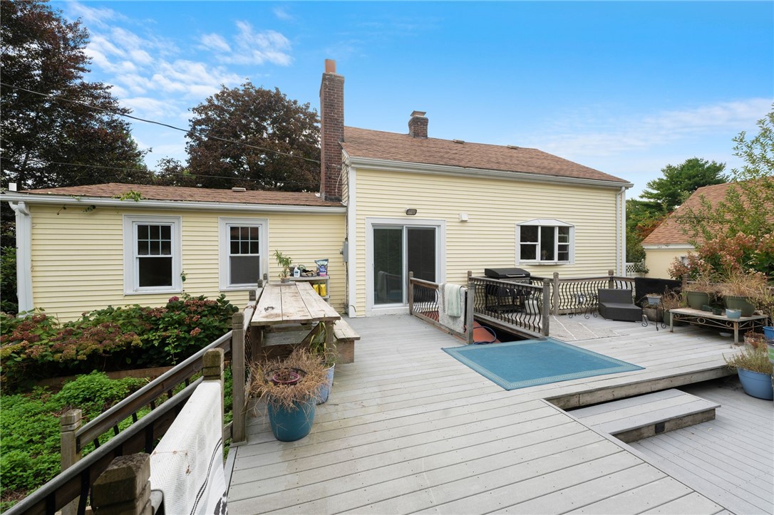 143 Jenckes Hill Road Lincoln, RI 02865 - Photo 6 of 48 Gallery Image 6