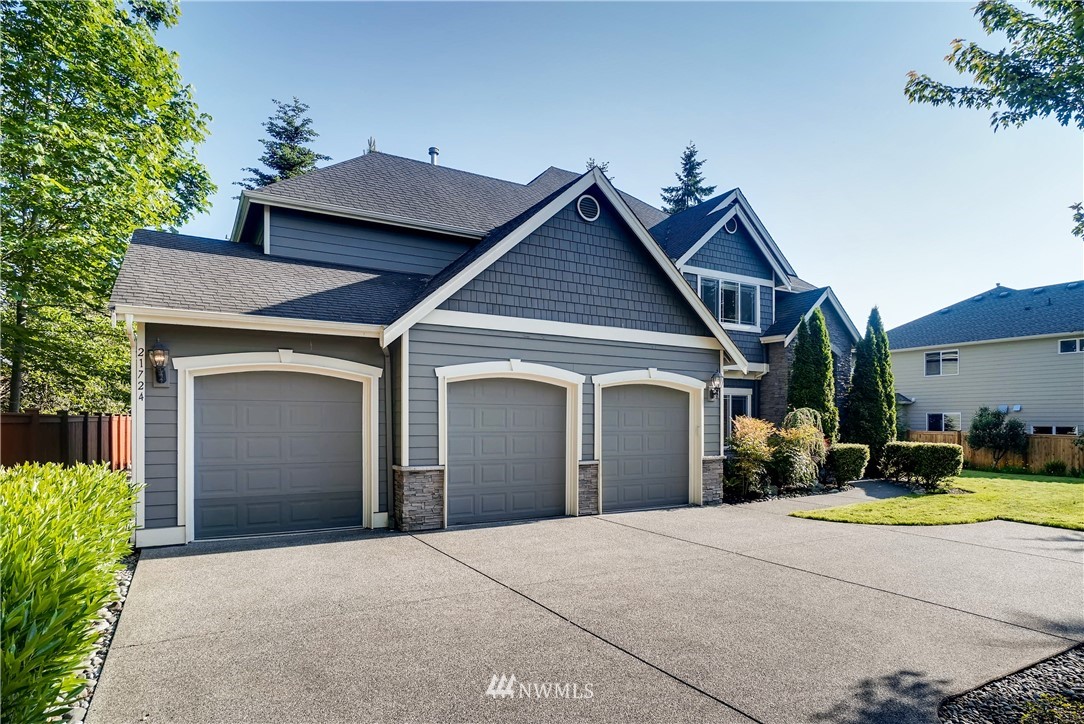 21724 40th Avenue Southeast Bothell, WA 98021 - Photo 2 of 25
