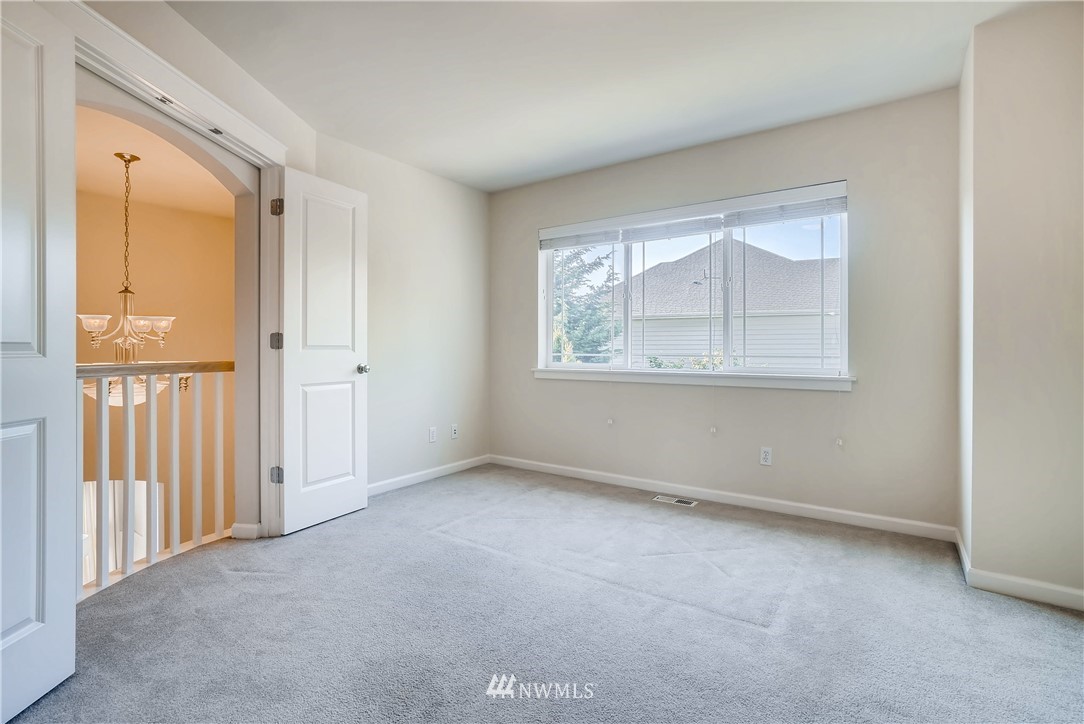21724 40th Avenue Southeast Bothell, WA 98021 - Photo 18 of 25