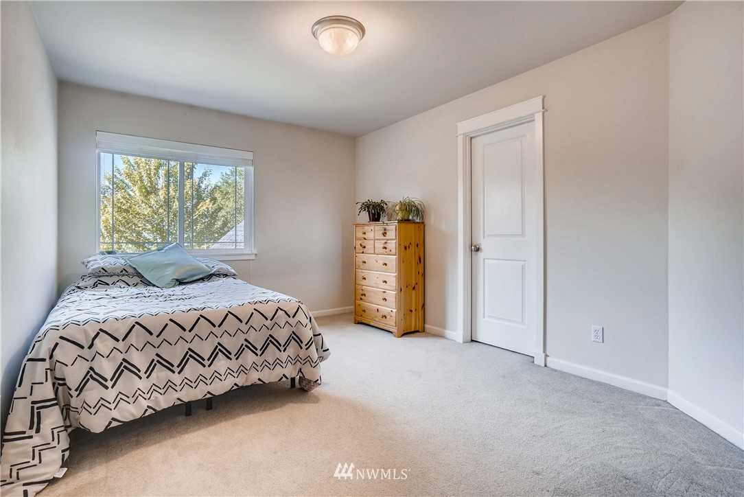 21724 40th Avenue Southeast Bothell, WA 98021 - Photo 19 of 25