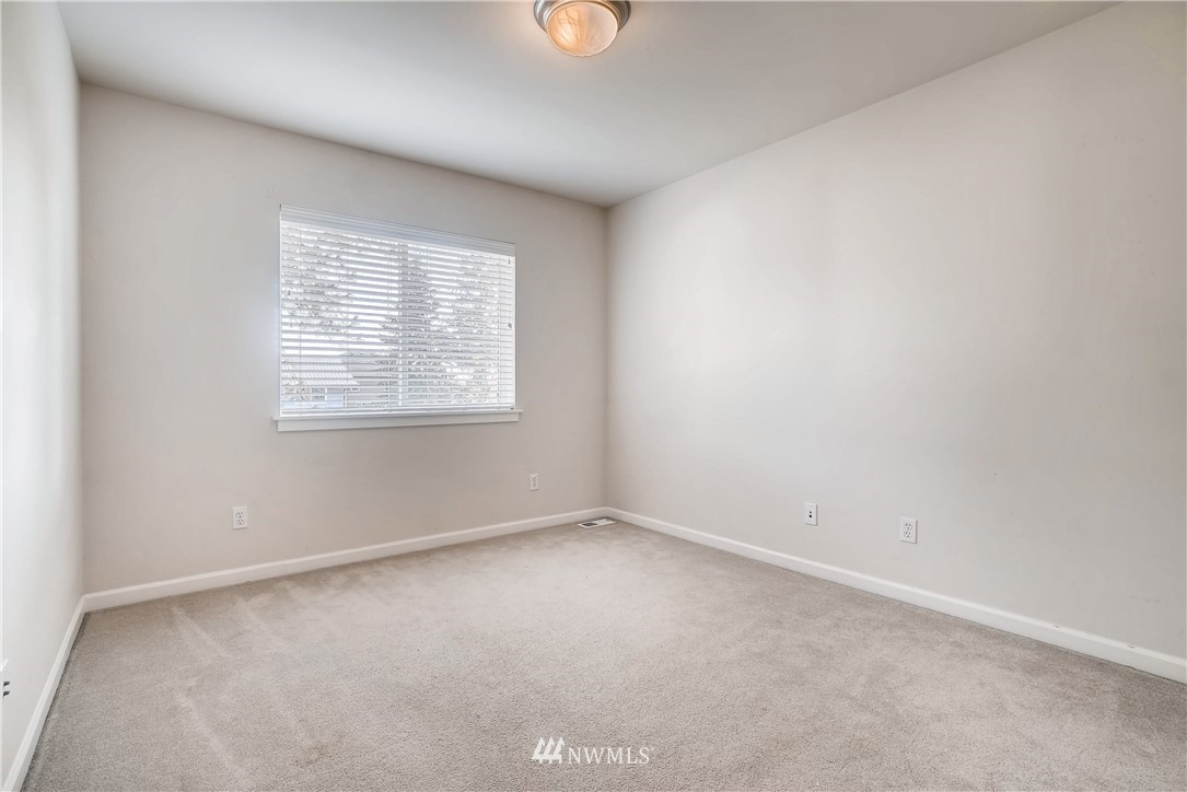 21724 40th Avenue Southeast Bothell, WA 98021 - Photo 21 of 25