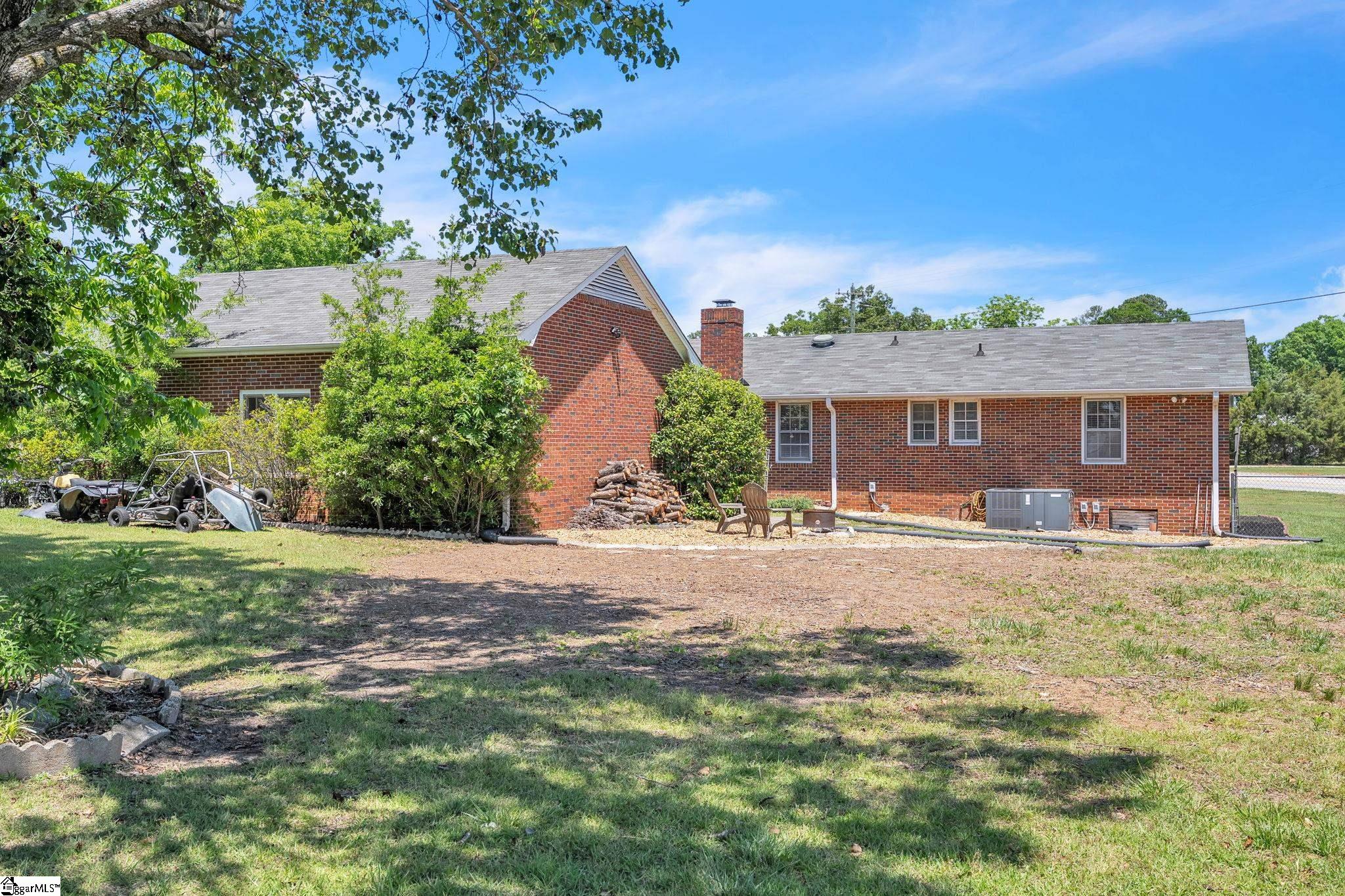 101 Colonial Lane Simpsonville, SC 29681 - Photo 32 of 43