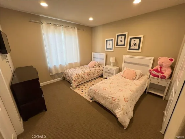 $1,100,000 | 4866 Stoneglen Avenue, Fontana, CA 92336