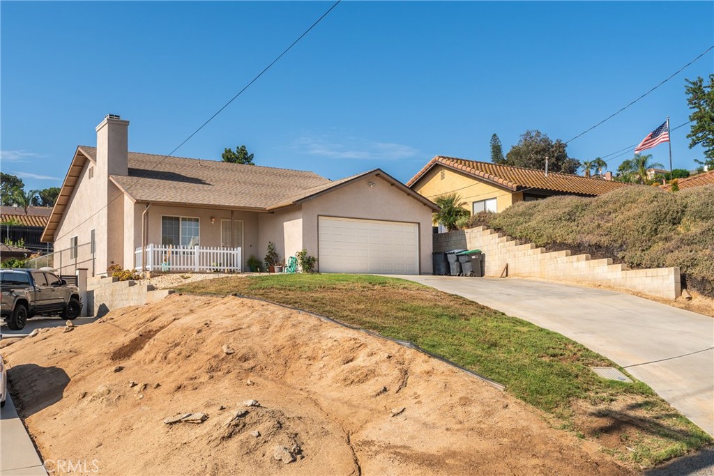 14407 Laurel Drive Riverside, CA 92503 - Photo 3 of 7 Gallery Image 3