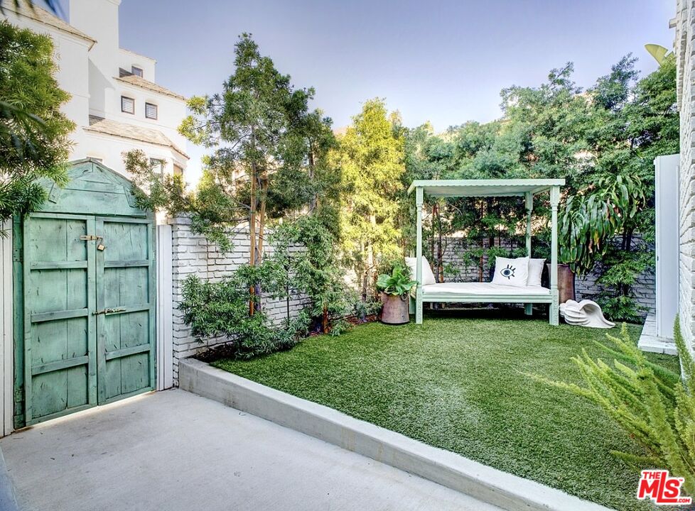 138 Roma Court Marina del Rey, CA 90292 - Photo 5 of 38