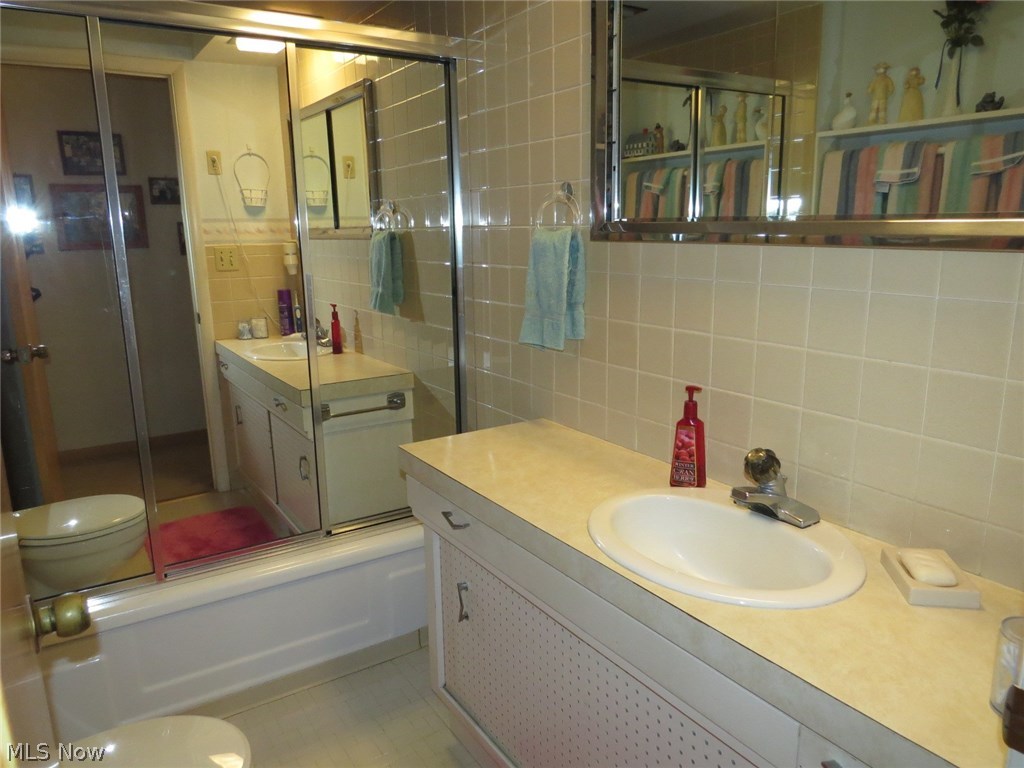 1697 South Cleveland Massillon Road Akron, OH 44321 - Photo 12 of 28