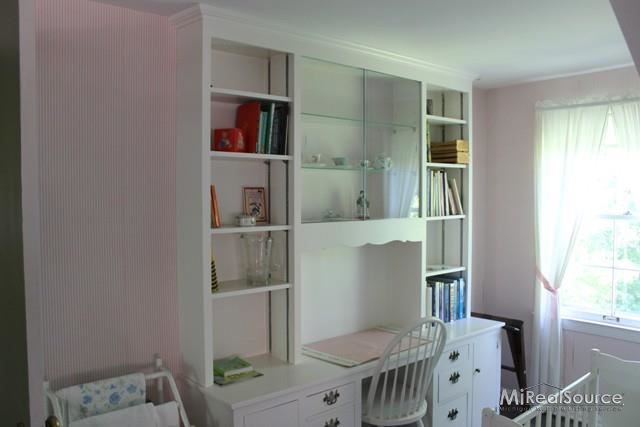 69 Handy Road Grosse Pointe, MI 48236 - Photo 23 of 29 31152786-22.JPG