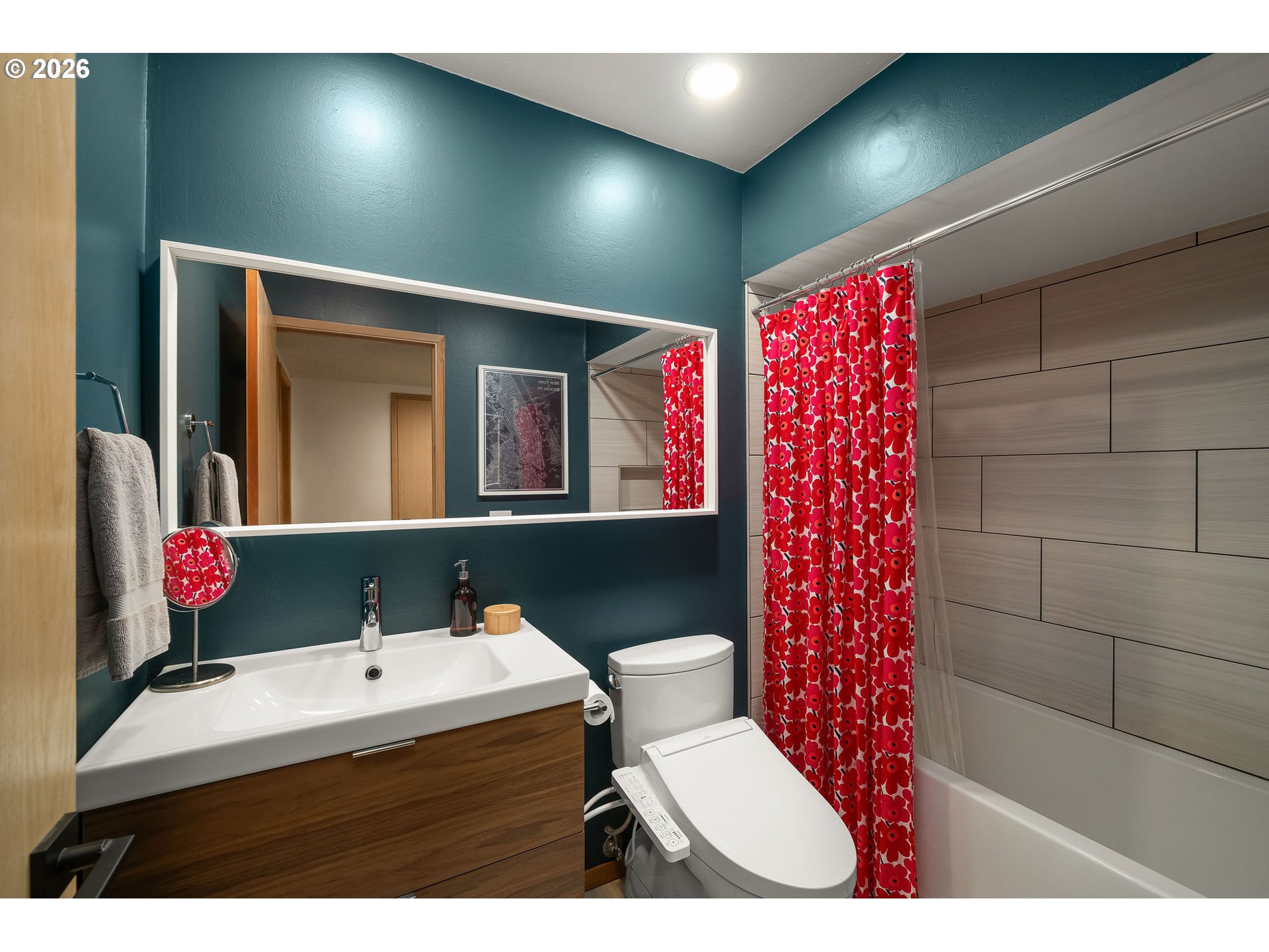 9912 Southwest Quail Post Road Portland, OR 97219 - Photo 34 of 46 Gallery Image 34