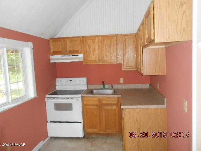105 Cheyenne Road Shohola, PA 18458 - Photo 4 of 11
