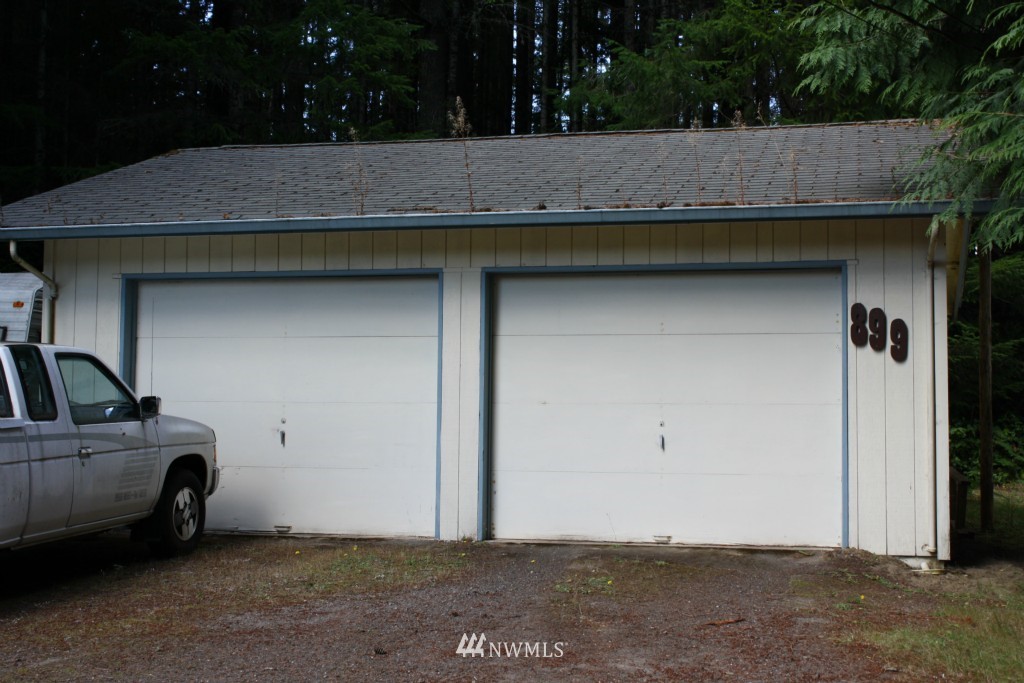 899 Southeast Deep Lake Road Port Orchard, WA 98367 - Photo 10 of 13 Gallery Image 10