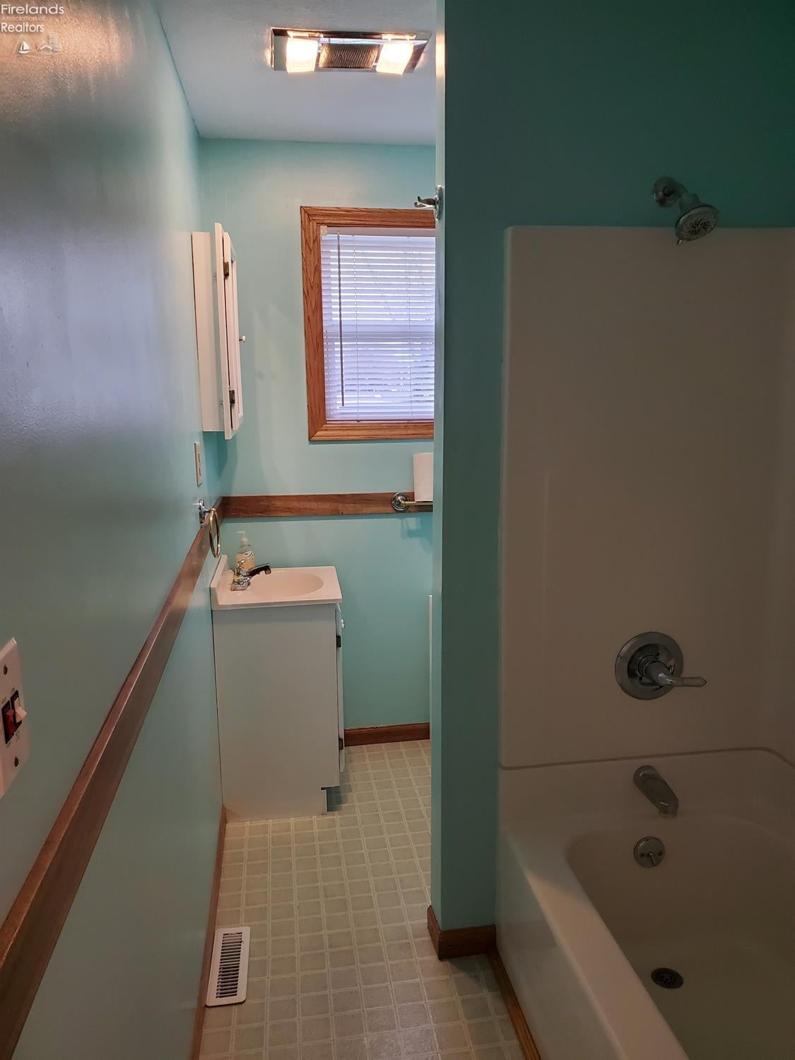 4912 Venice Road Sandusky, OH 44870 - Photo 16 of 28 Gallery Image 16