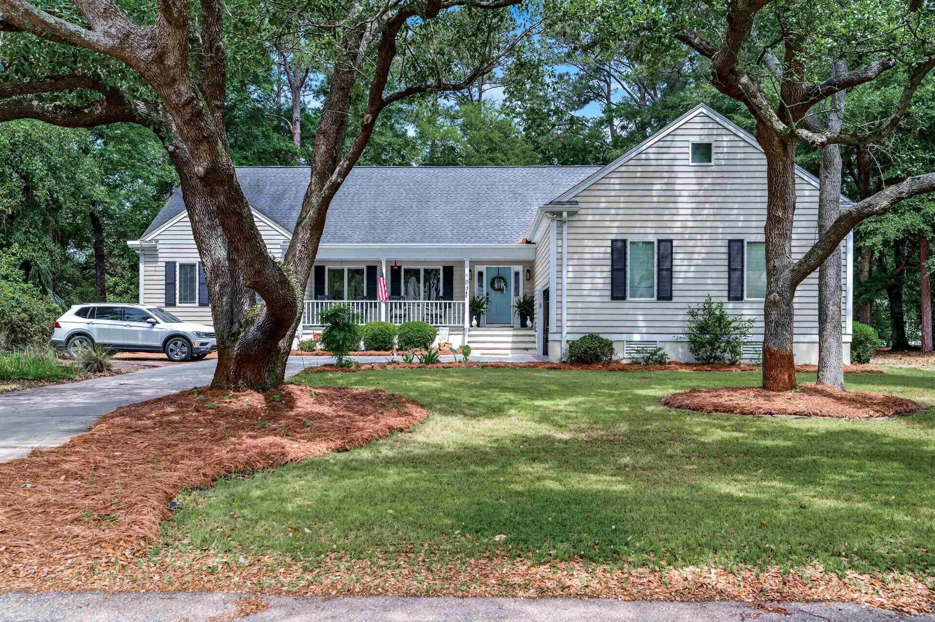 103 Goodson Loop Pawleys Island, SC 29585 - Photo 1 of 55
