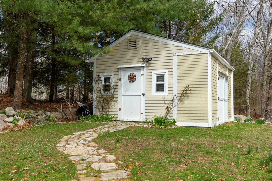 5075 Old Post Road Charlestown, RI 02813 - Photo 34 of 45