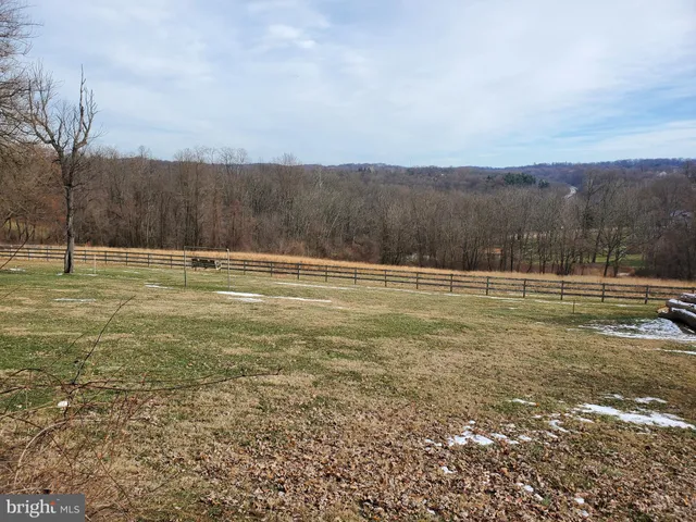 $2,200 | 119 Mt Airy Road, Coatesville, PA 19320