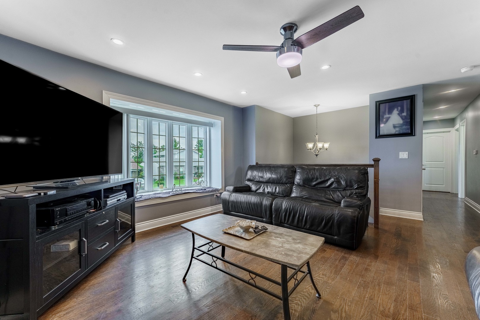 346 Eaton Avenue Romeoville, IL 60446 - Photo 4 of 30 Gallery Image 4