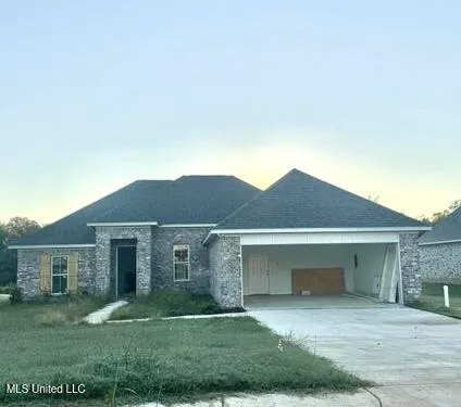 $324,999 | 442 Baleigh Way, Canton, MS 39046