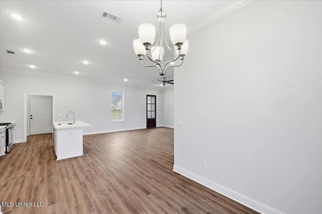 $324,999 | 442 Baleigh Way, Canton, MS 39046