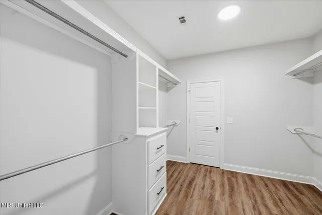 $324,999 | 442 Baleigh Way, Canton, MS 39046