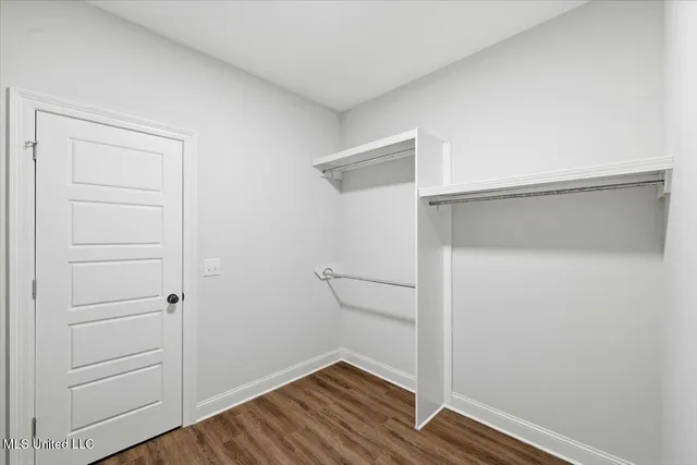 $324,999 | 442 Baleigh Way, Canton, MS 39046