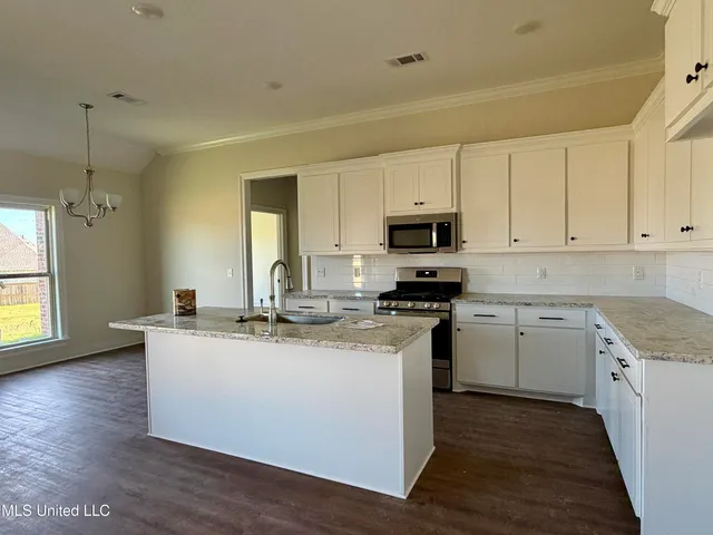 $324,999 | 442 Baleigh Way, Canton, MS 39046