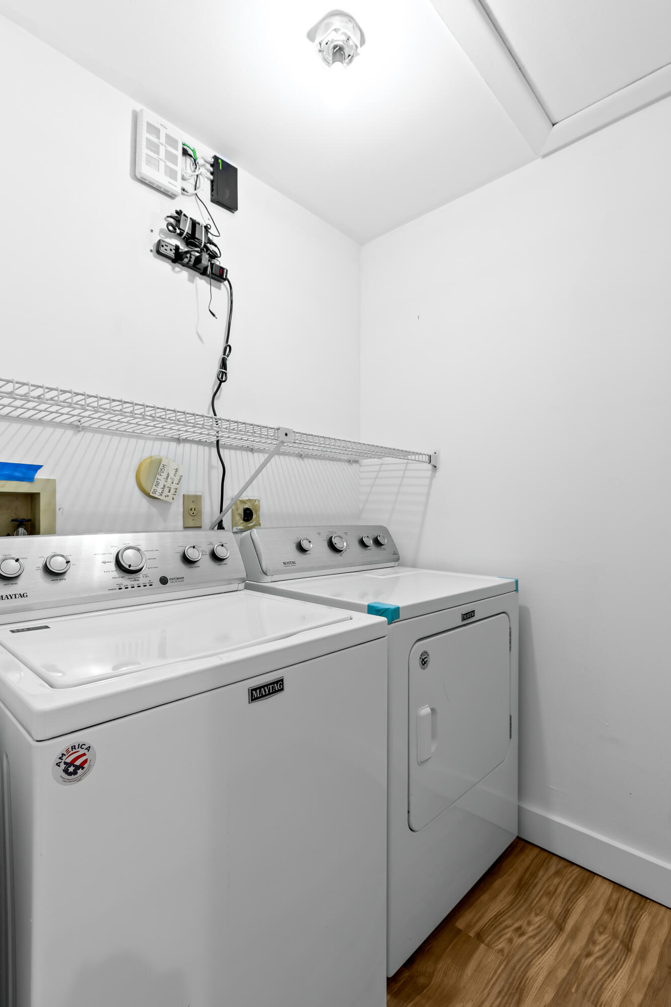 8089 Springtree Road Boca Raton, FL 33496 - Photo 10 of 35 Laundry Room
