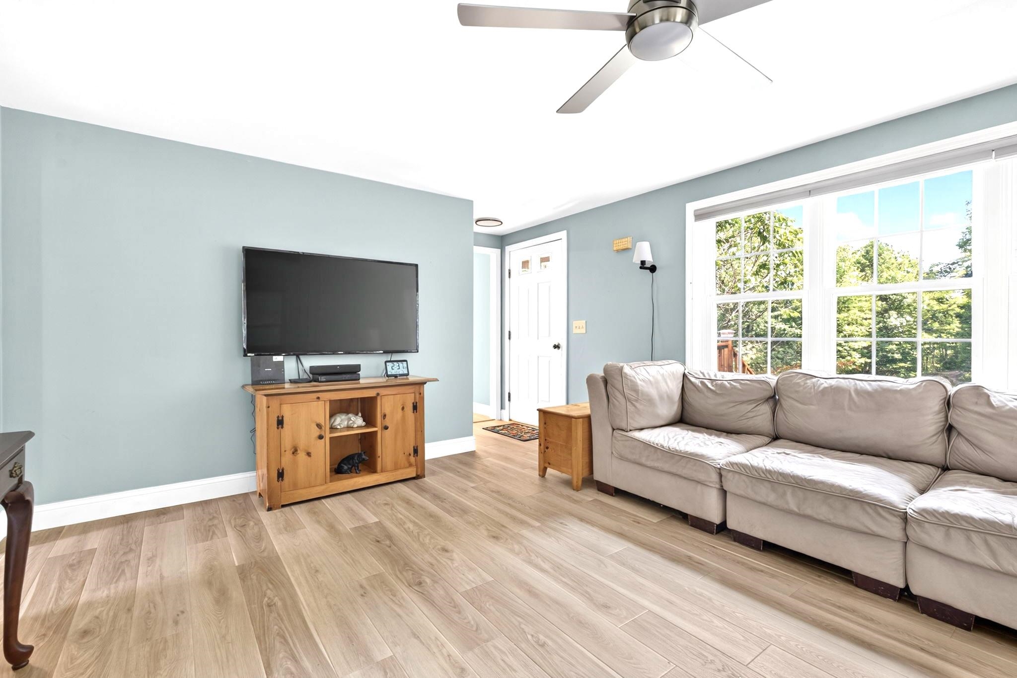 279 Weare Road New Boston, NH 03070 - Photo 12 of 50