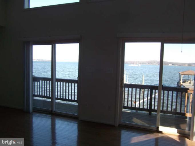 1067 Shore Acres Road Arnold, MD 21012 - Photo 12 of 22 Living Room from kitchen