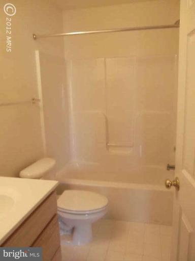 1067 Shore Acres Road Arnold, MD 21012 - Photo 13 of 22 Hall Bath