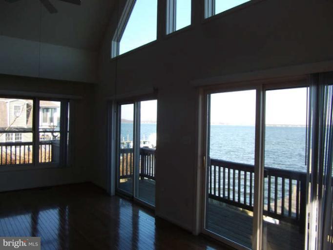 1067 Shore Acres Road Arnold, MD 21012 - Photo 10 of 22 deck and the Magothy