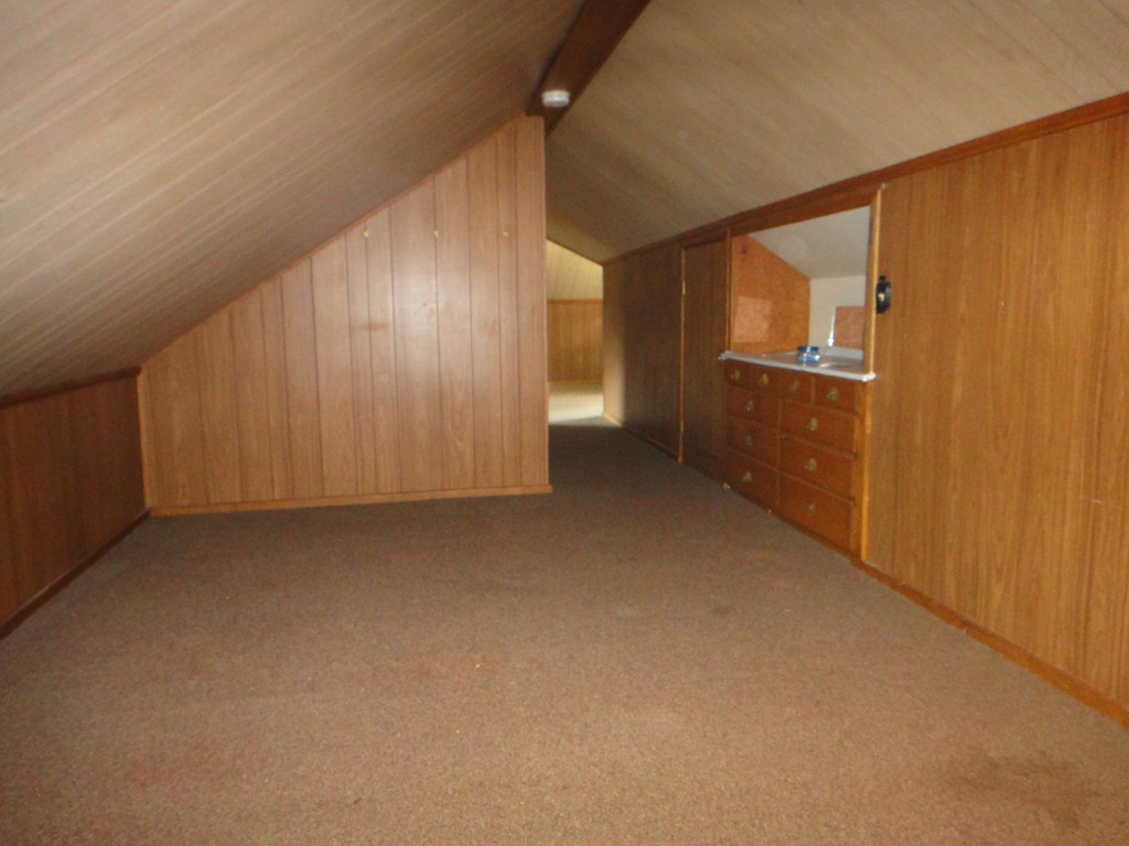 201 Marsden Street Springfield, MA 01109 - Photo 18 of 24 a view of an empty room