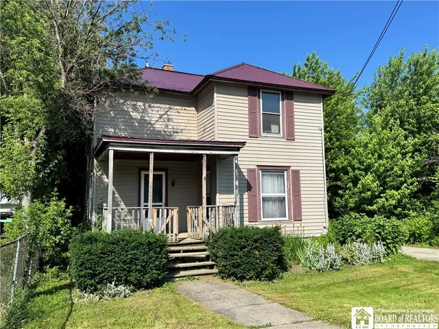 $62,900 | 33 Ross Street, Ripley, NY 14775