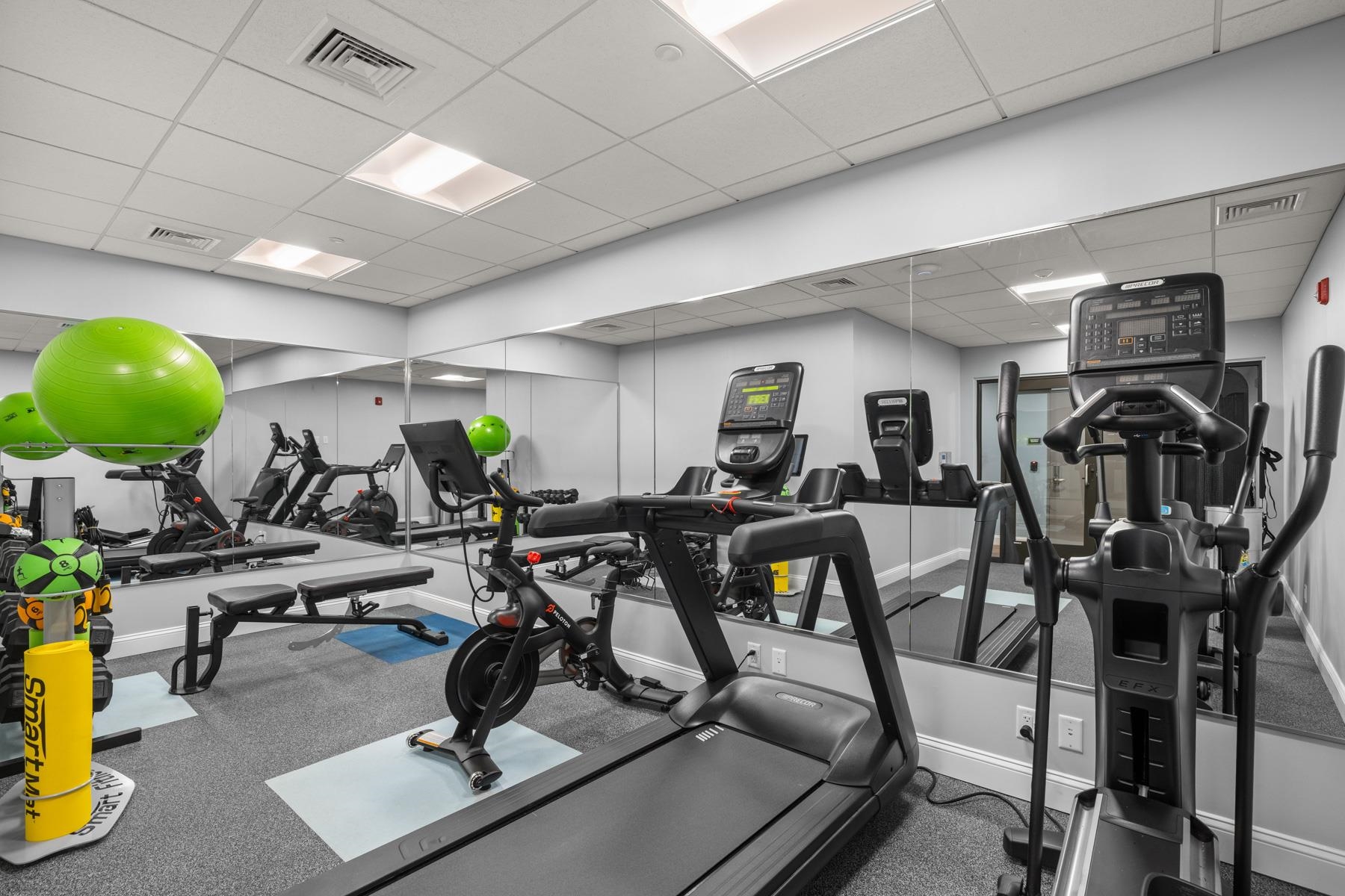 99 Foundry Place, Unit 101 Portsmouth, NH 03801 - Photo 32 of 45